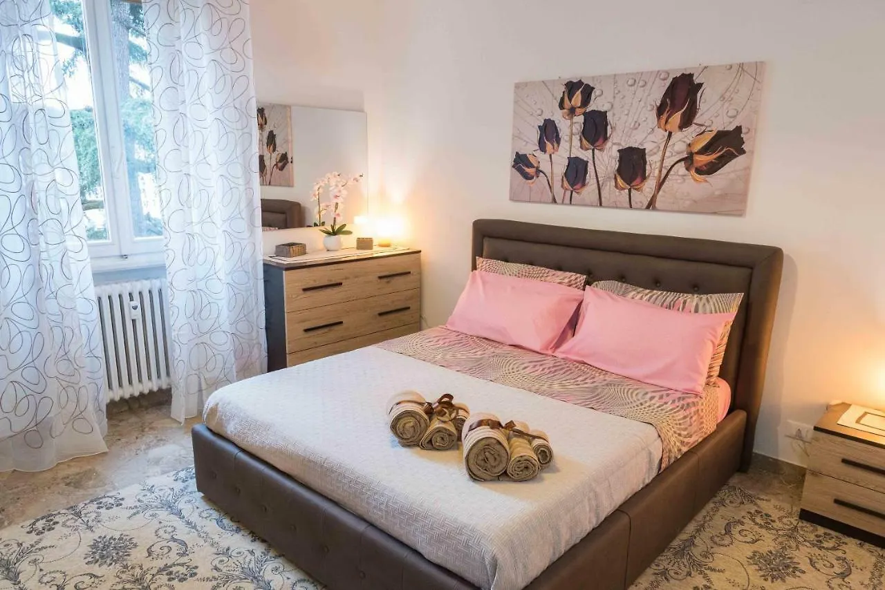 Gabrielli Rooms & Apartments - Fiera ヴェローナ イタリア